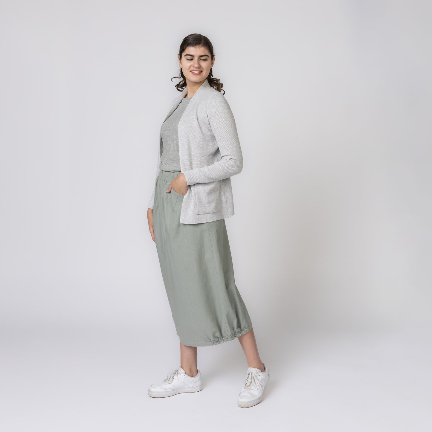 Sage Pockets Elastic Hem Skirt